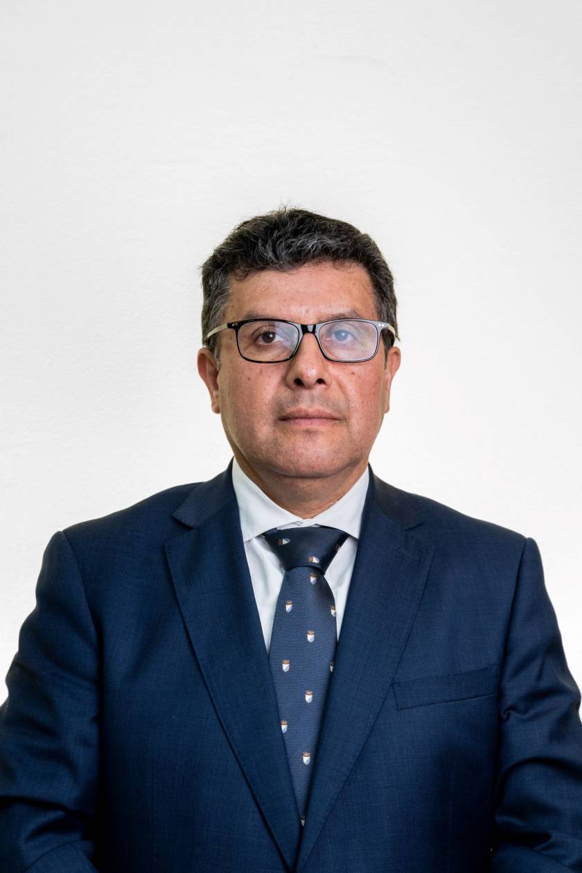 Pr Héctor Celedón Casanova