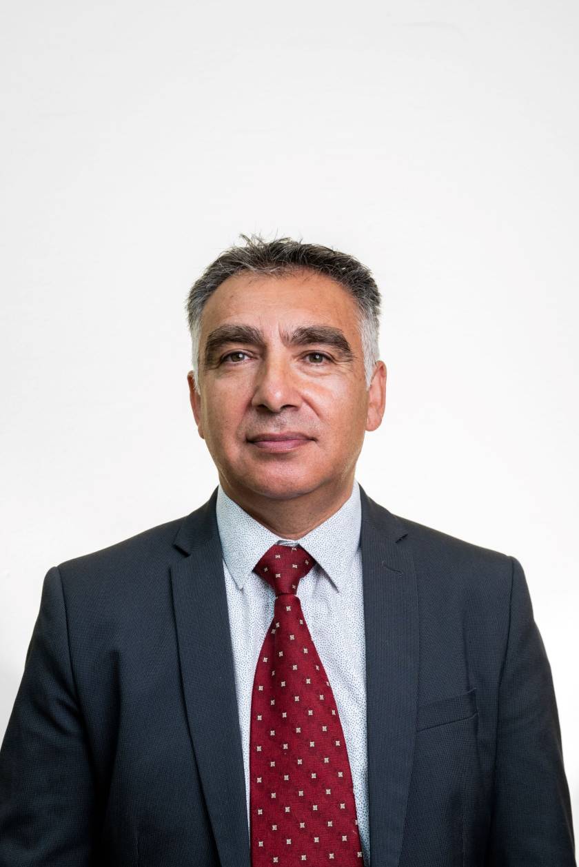Pr Luis Cifuentes Gallegos